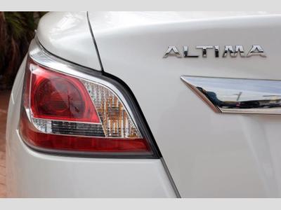 2013 Nissan Altima 2.5 SV Sedan