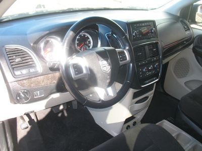 2012 Dodge Grand Caravan 3RD ROW SEATING