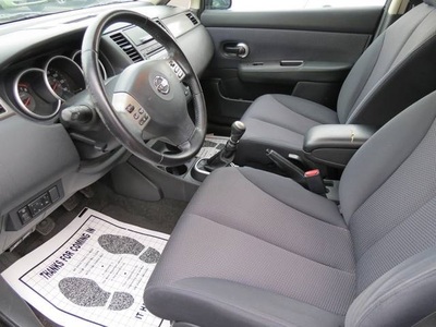 2007 Nissan Versa 1.8 S Hatchback