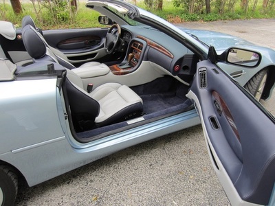 2001 Aston Martin DB7 Volante Convertible